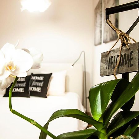 Suite Home Al Centro Di Sassari Dış mekan fotoğraf