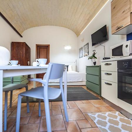 Suite Home Al Centro Di Sassari Dış mekan fotoğraf