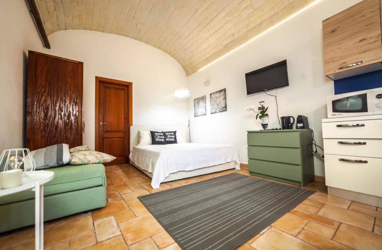 Suite Home Al Centro Di Sassari Dış mekan fotoğraf