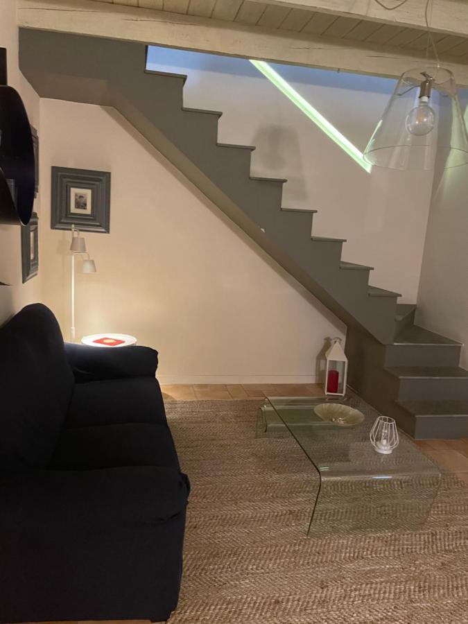 Suite Home Al Centro Di Sassari Dış mekan fotoğraf